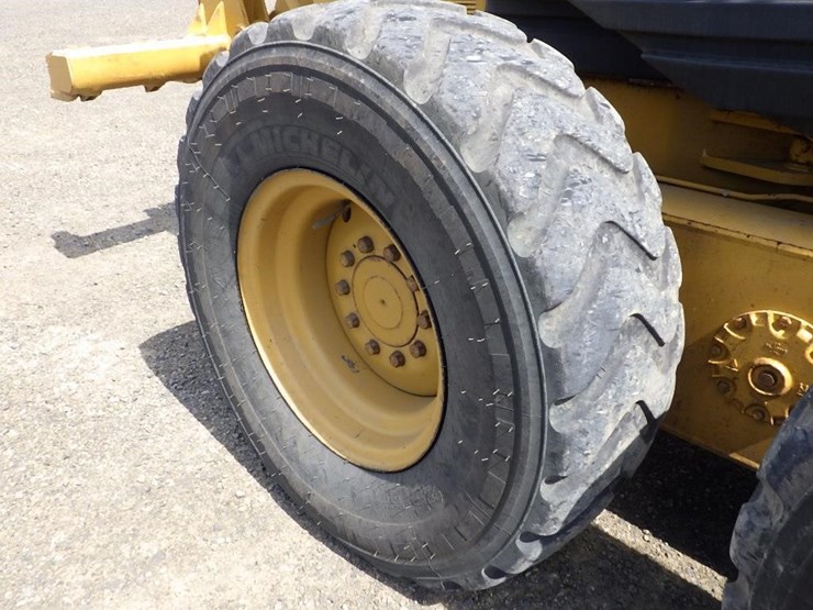 caterpillar-140h-image-52