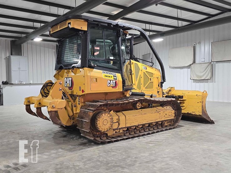 2021-caterpillar-d3-image-3