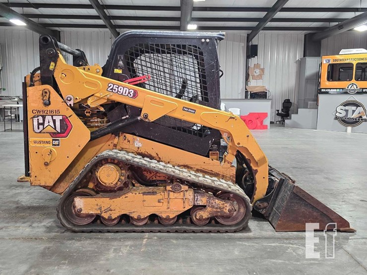 2022-caterpillar-259d3-image-6