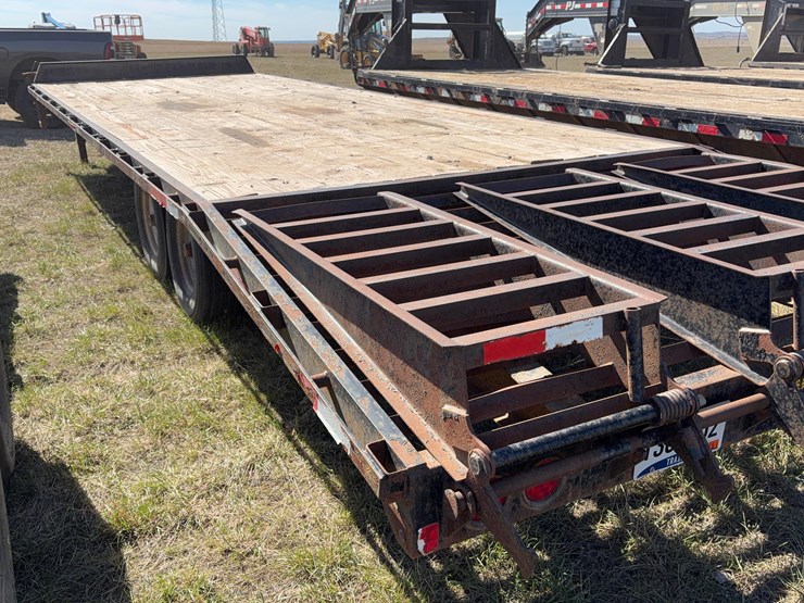 2014-kearney-flatbed-trailer-image-10