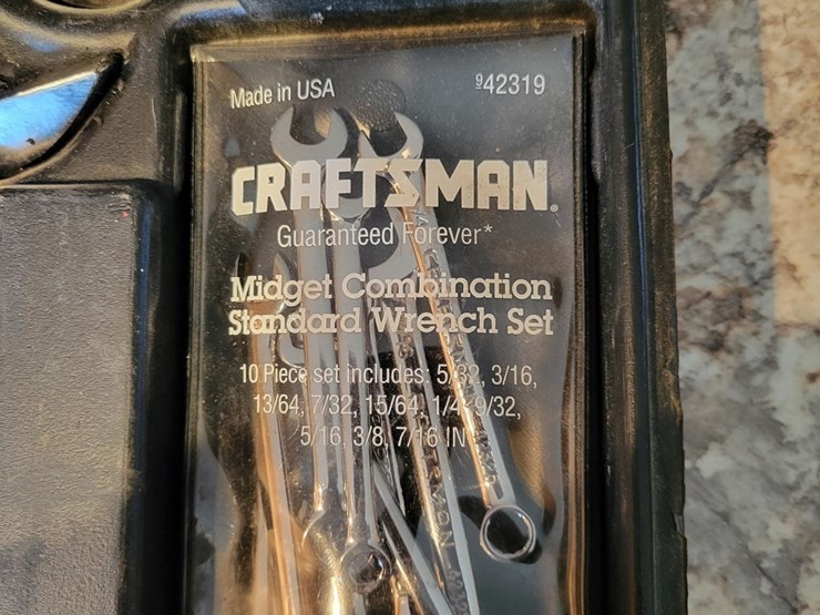 lot-16.-craftsman-wrench-set-1/4"-to-1-1/8"-with-small-set-5/32"-to-7/16".-made-in-usa-image-1