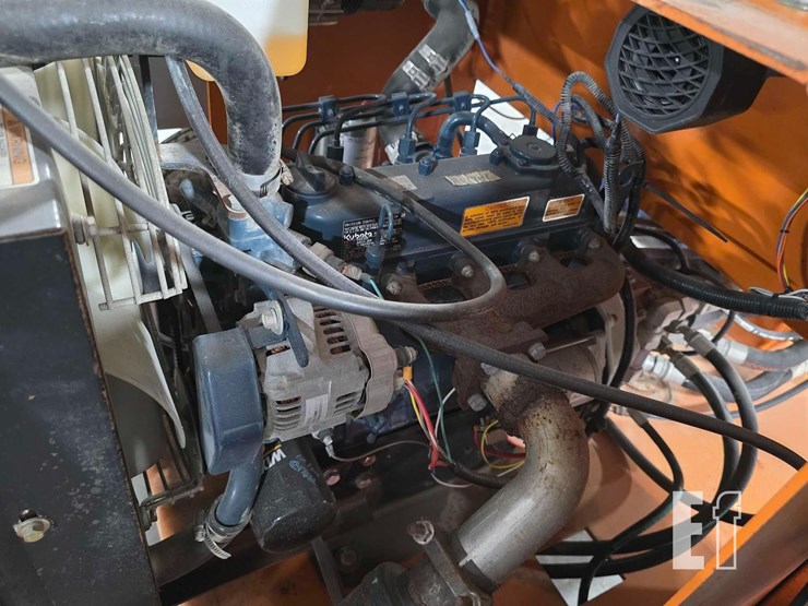 2019-broce-bw260-image-19