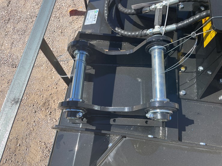 caterpillar-308-image-11