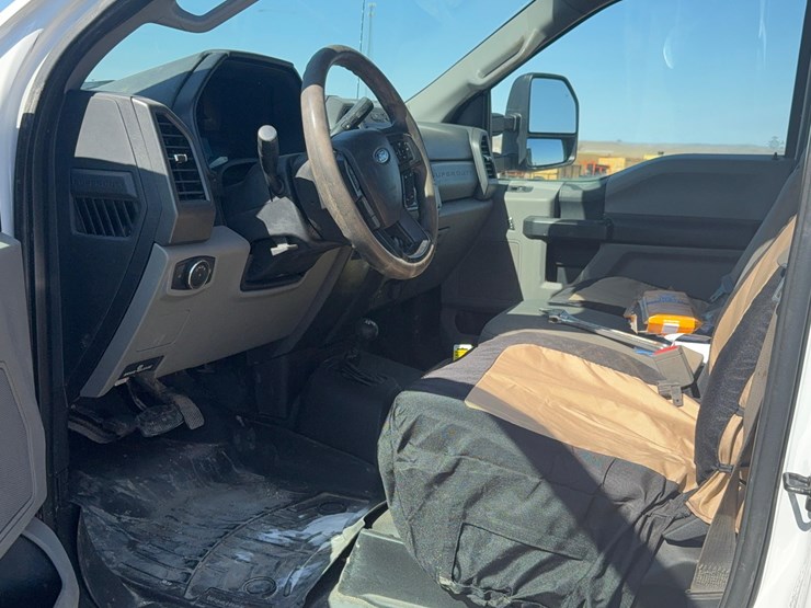2019-ford-f450-image-15