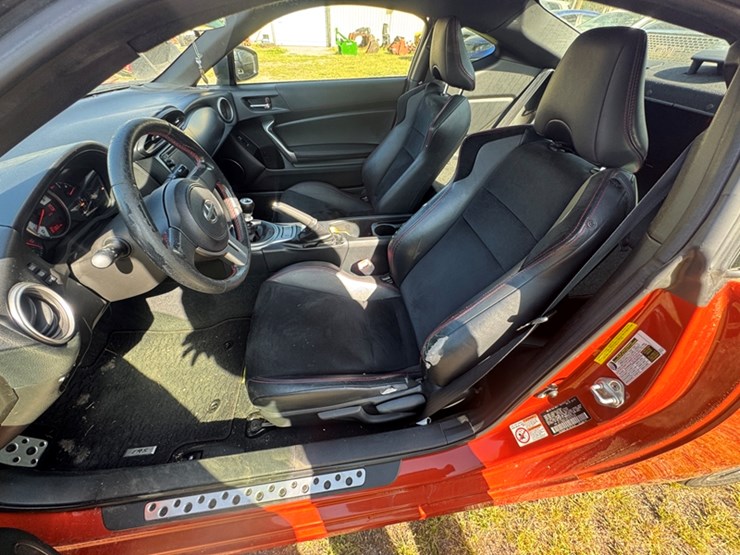 2014-scion-fr-s-monogram-series-2-door-coupe-2.0l-4-cylinder,-6-speed-manual-181,365-miles-showing---image-6