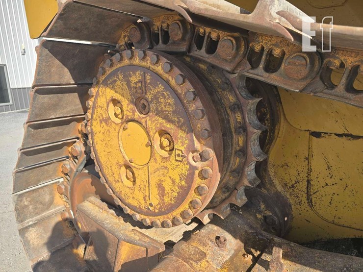 2006-caterpillar-d6r-xl-iii-image-25