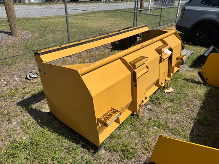 8'-front-push-blade-image-4