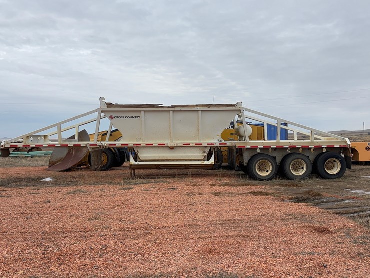 2016-crosscountry-tl-420-bcl-trailer-image-15