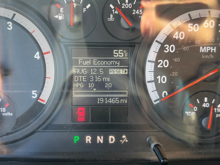 2013-ram-4500-hd-image-8