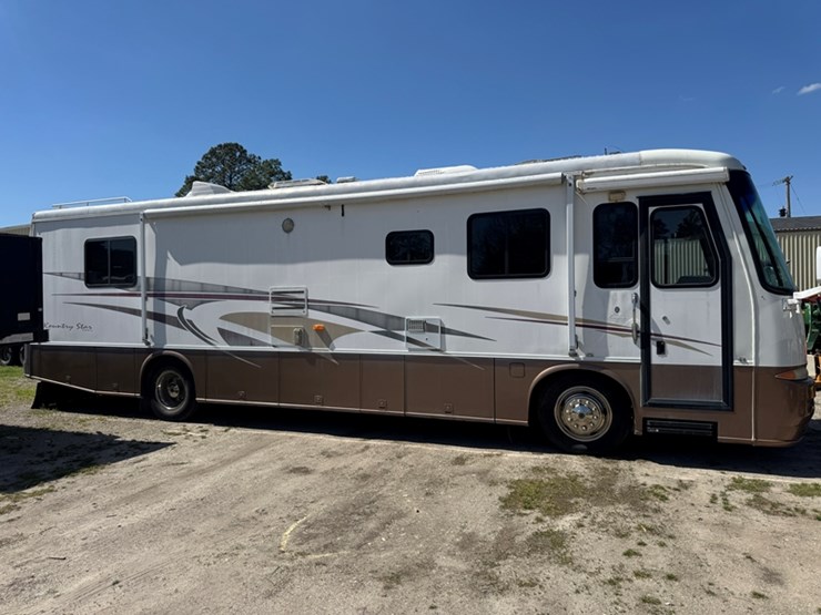 2002-freightliner-newmar-country-star-rv-5.9l-cummins-isb---auto-trans---xc-chassis-51,087-miles-image-3