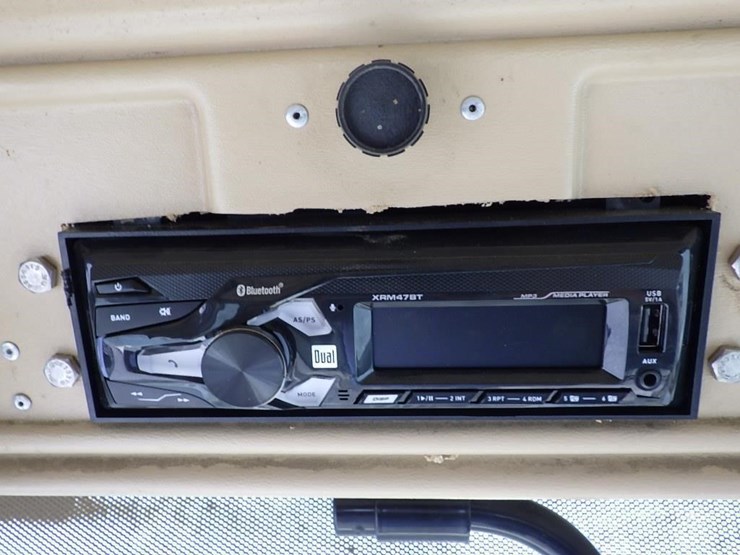 caterpillar-140h-image-61