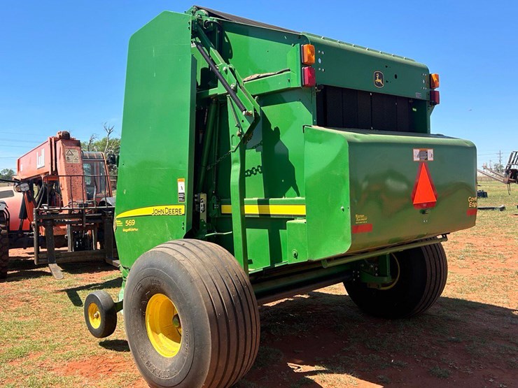 john-deere-569-image-2