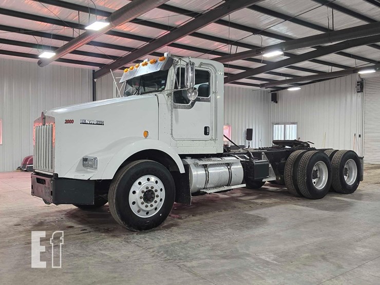 2008-kenworth-t800-image-1