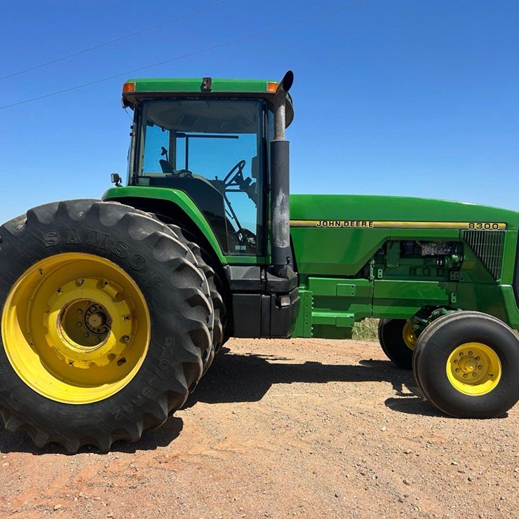 1996 JOHN DEERE 8300