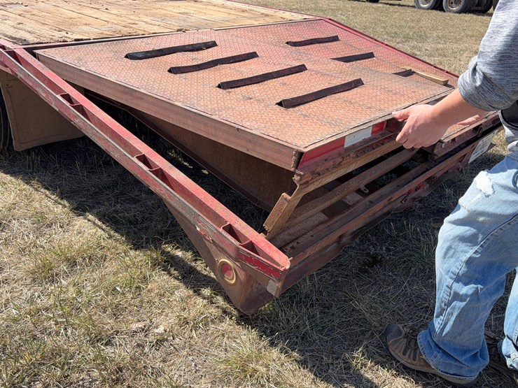 1997-oklg-flatbed-trailer-image-4