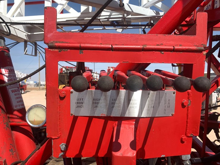 2012-caterpillar-c13-image-13