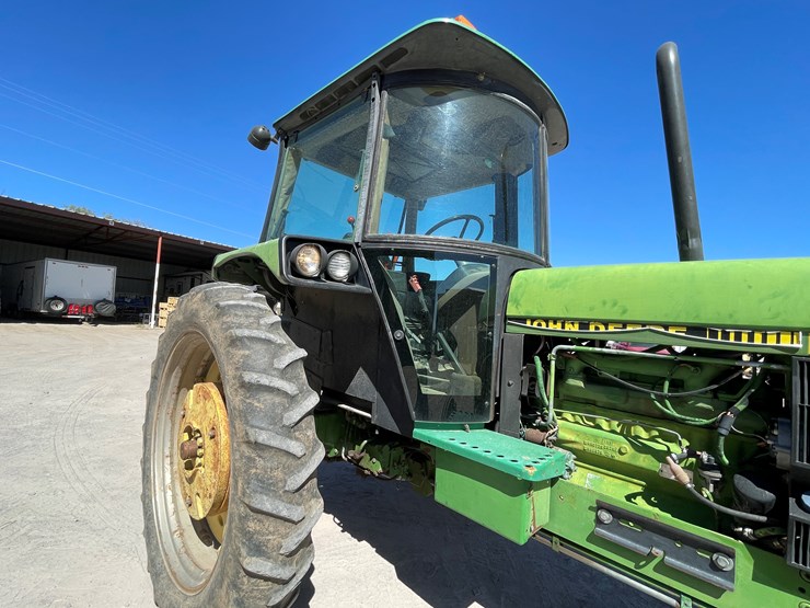 john-deere-3055-image-54
