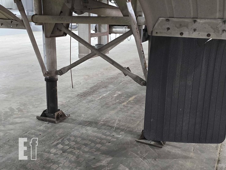 1994-polar-tank-image-17