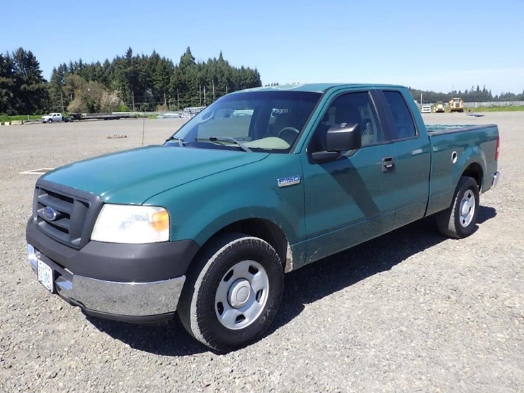 2005-ford-f150-image-1