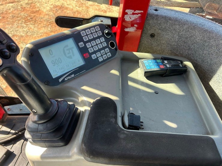 2010-apache-as1020-image-26