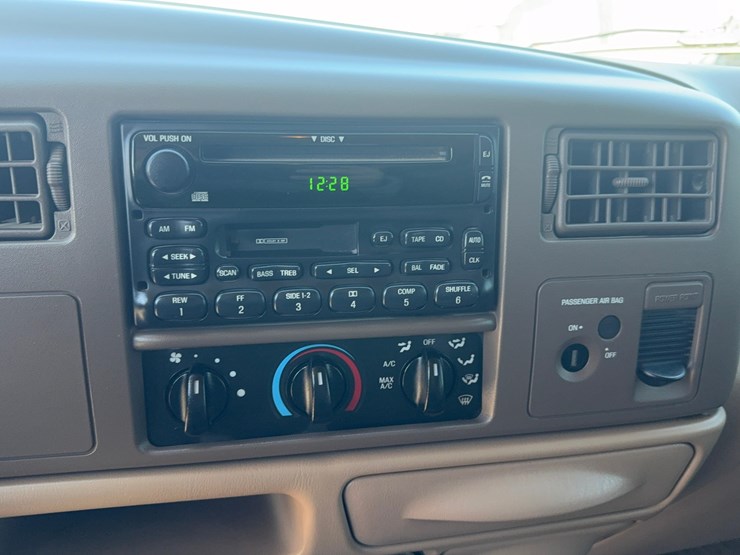 1999-ford-f250-image-13