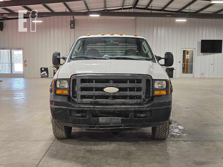 2006-ford-f350-image-7