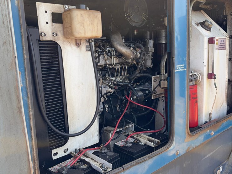 2013-mac-750f-image-12