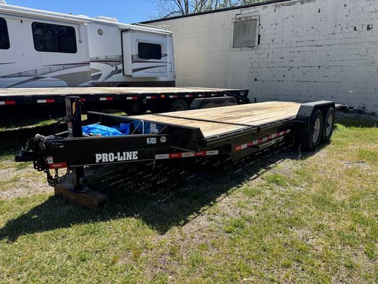 2022-nexhaul-n20ta-tilt-equipment-trailer-20'-split-floor,-4'-stationary-16'-tilt,-82"-between-image-1