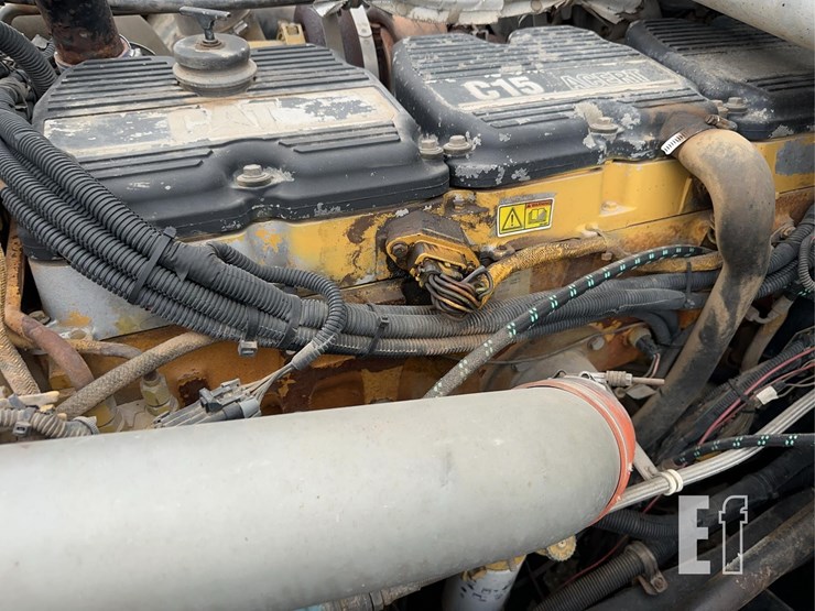 2005-kenworth-t800-image-10