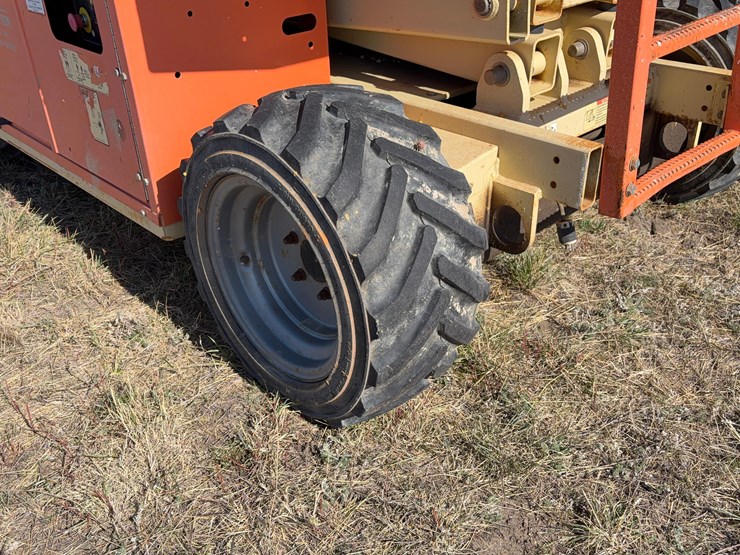 2007-jlg-260mrt-image-7