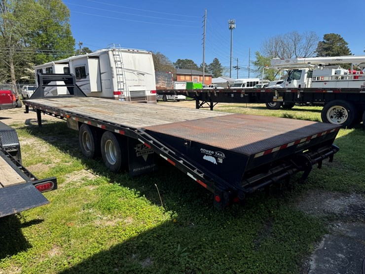 2014-pj-equipment-trailer---25'-deck-+-6'-6'-hydraulic-ramps,-4p5fd3022e1206624-image-5
