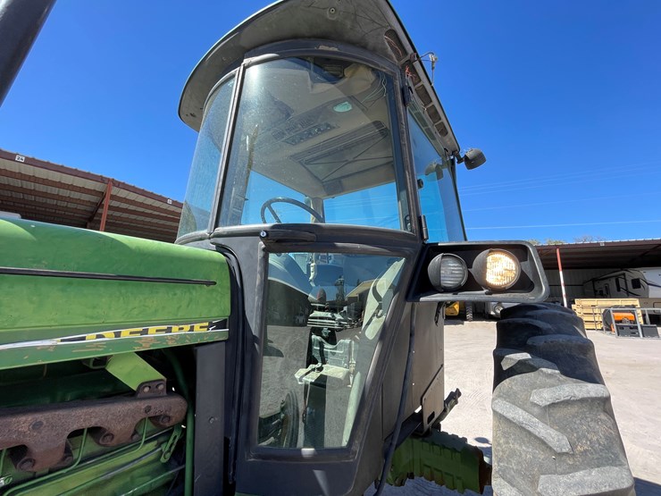 john-deere-3055-image-19