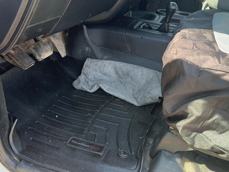 2017-ram-3500-hd-image-13