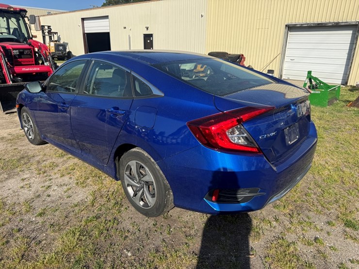 2020-honda-civic-lx-sedan-4-door-54,878-miles-showing---2hgfc2f66lh602430-image-4