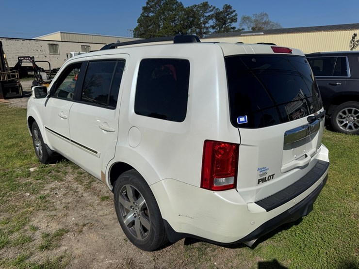 2012-honda-pilot-image-5