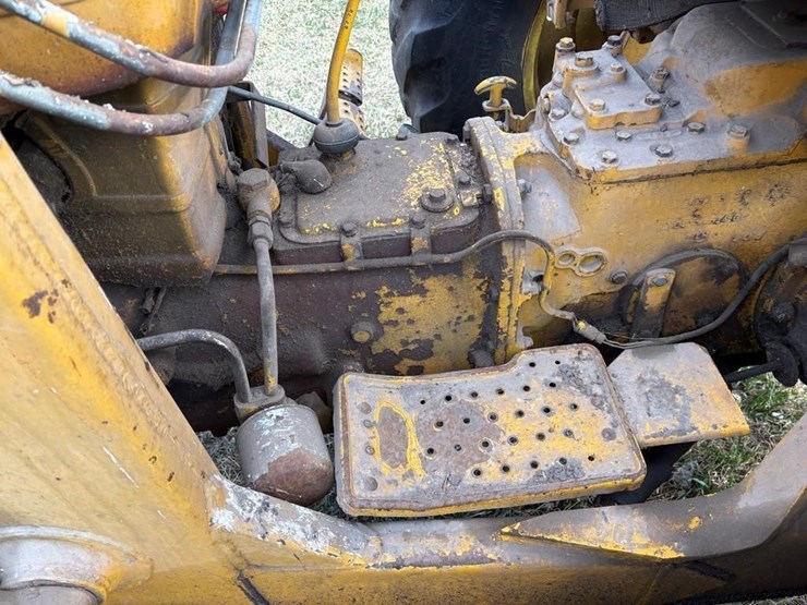 ford-tractor-image-8