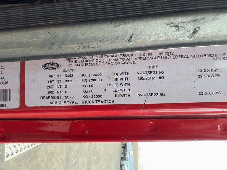 2013-mack-pinnacle-cxu613-image-30