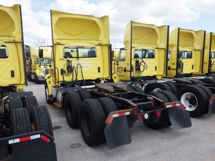 2016-international-8600-image-11