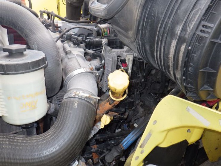 2016-international-8600-image-18