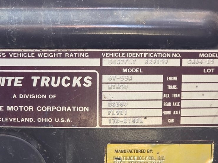 1974-white-construcktor-image-5