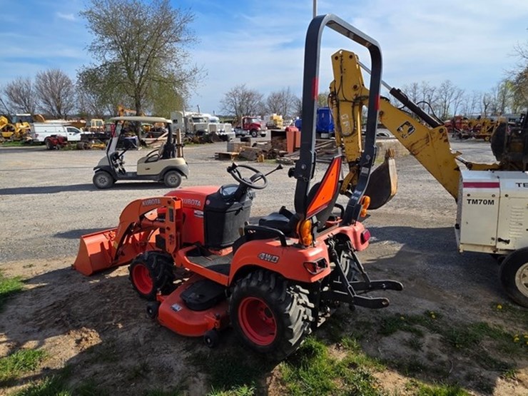 2014-kubota-bx1870-image-3