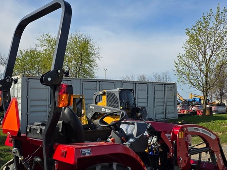 2022-massey-ferguson-1825e-image-19