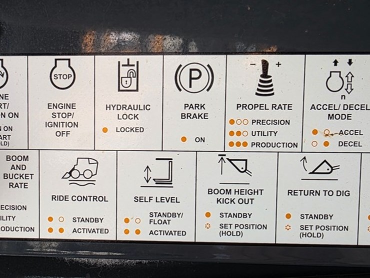 2018-deere-331g-image-58