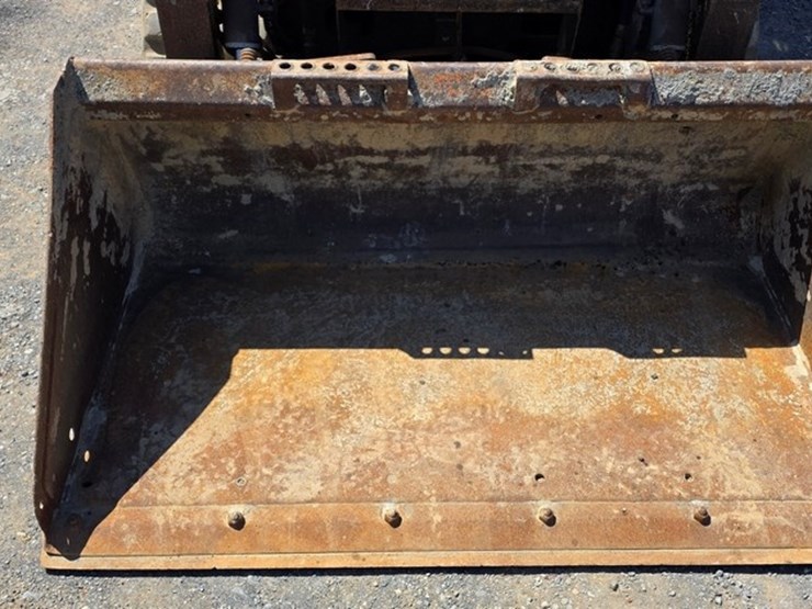 2015-bobcat-t450-image-32