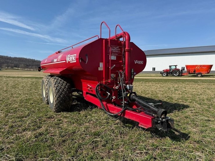 2023-valmetal-auto-trac-5600-gallon-manure-tanker-image-27