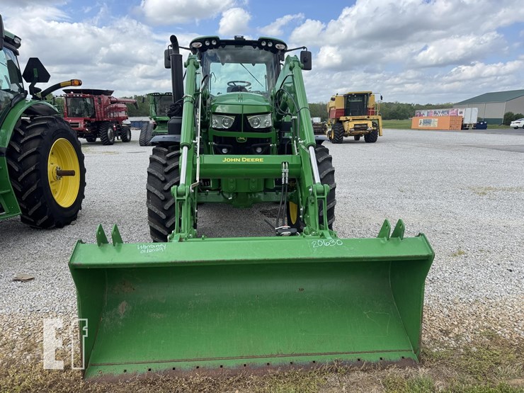 2024-john-deere-6155m-image-2