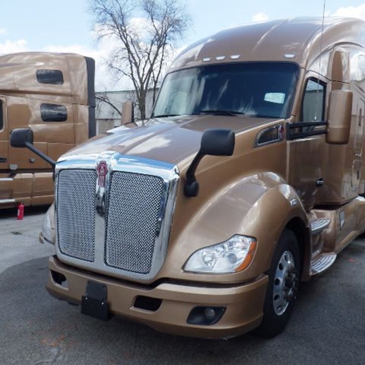 2022 KENWORTH T680