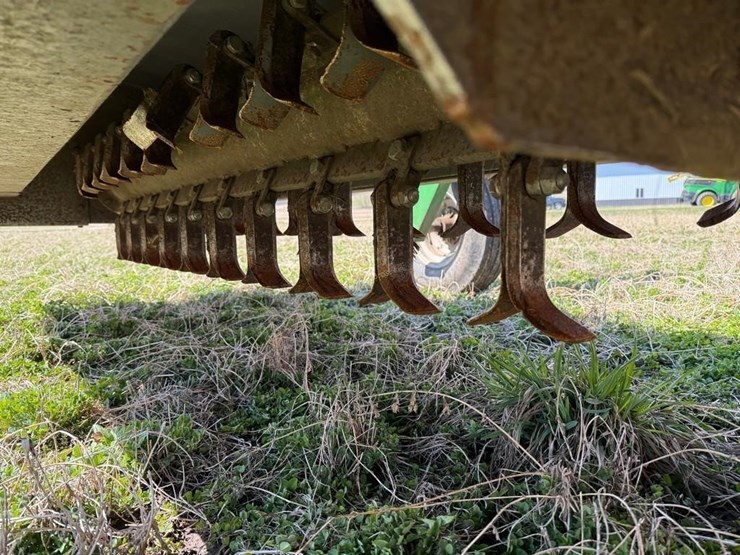 loftness-30’-stalk-chopper-image-16