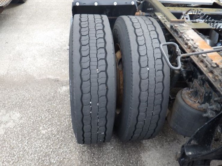 2016-international-8600-image-14