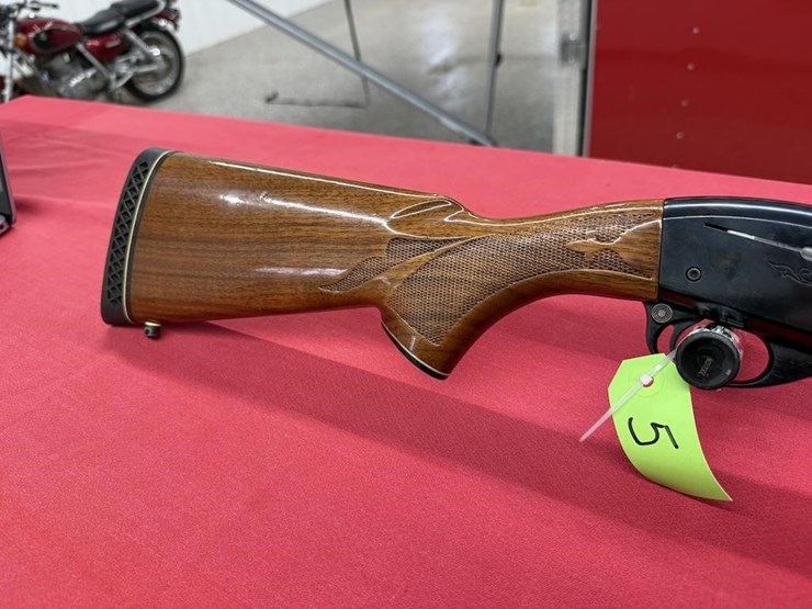 remington-1100lt-20-20-gauge-shotgun-image-3